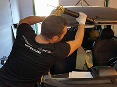 Moto Glass, reparatii si montaj parbrize, Bucuresti